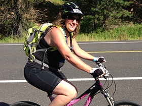 Knee replacement helps woman return to hobbies she loves